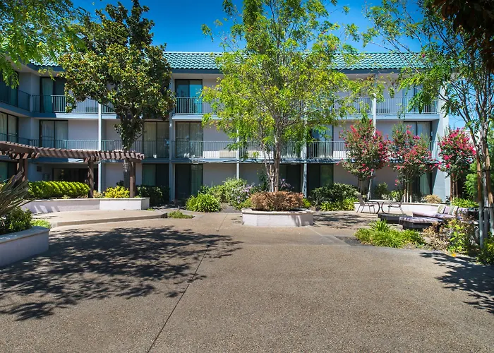 Holiday Inn Dublin - Pleasanton By Ihg