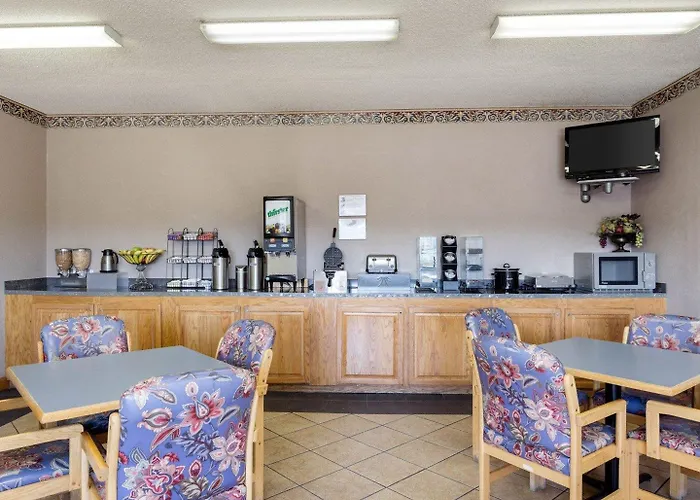 Econo Lodge Grenada