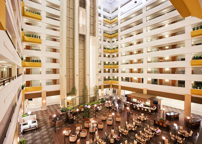 Sheraton Suites Chicago O'Hare Rosemont