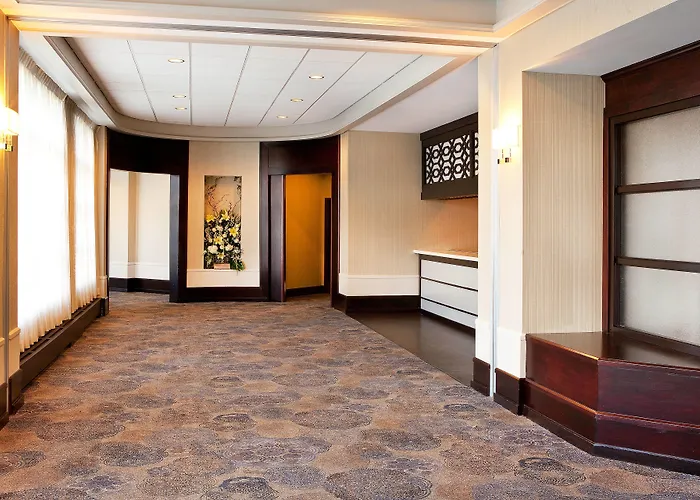 Sheraton Portsmouth Harborside Hotel