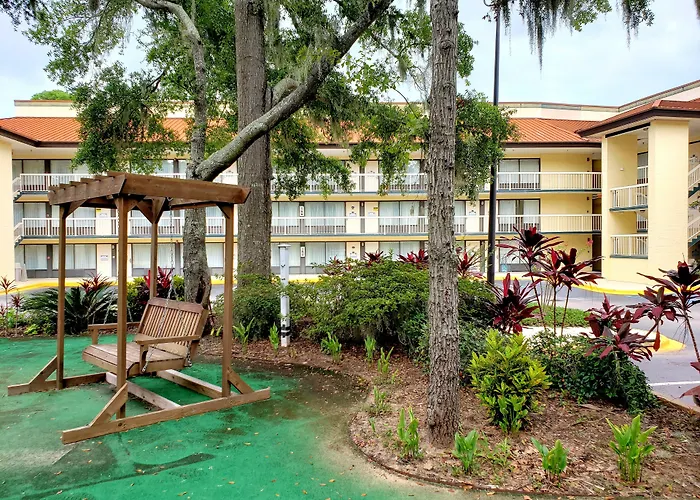Simple Rewards Inn Hilton Head Island