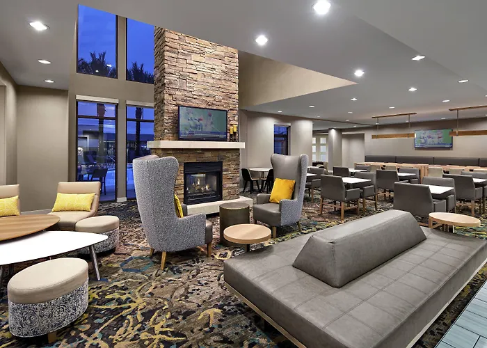 Manhattan Beach Hotels