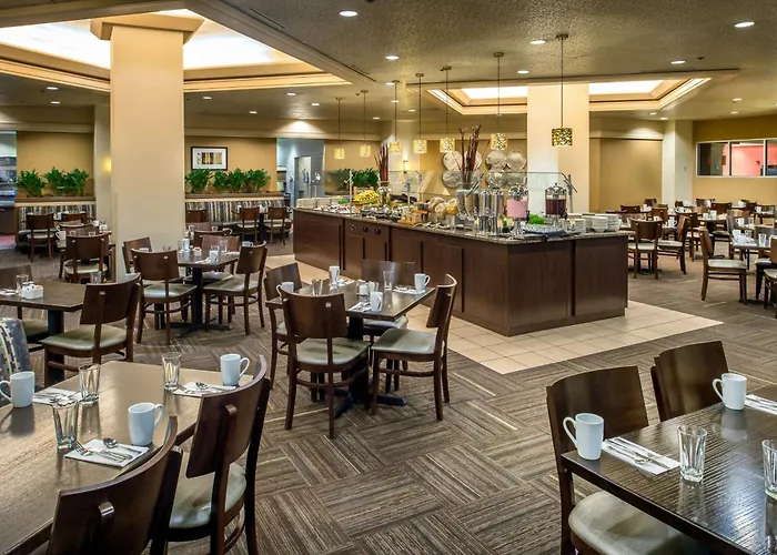 Doubletree By Hilton Portland Hotel