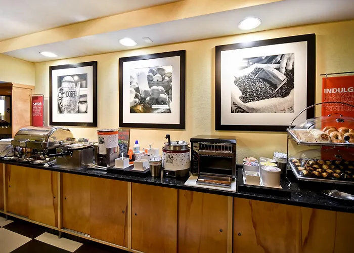 Hampton Inn Louisville Airport Fair/Expo Center
