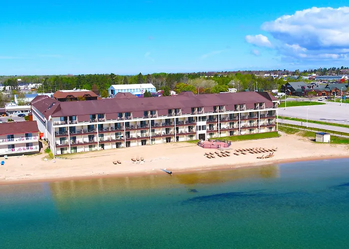 Best Western Plus Dockside Waterfront Inn Mackinaw City