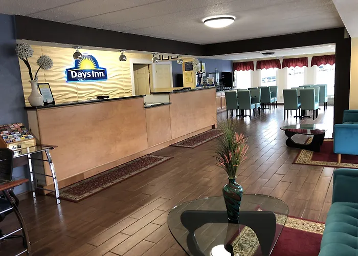 Days Inn By Wyndham Sharonville
