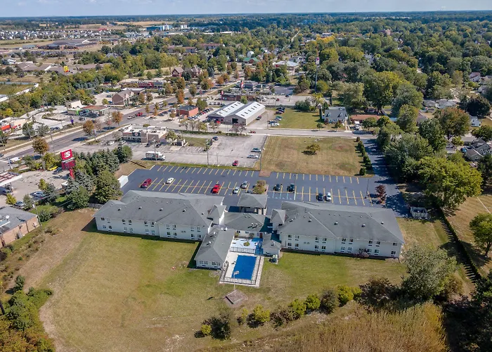 American Inn & Suites