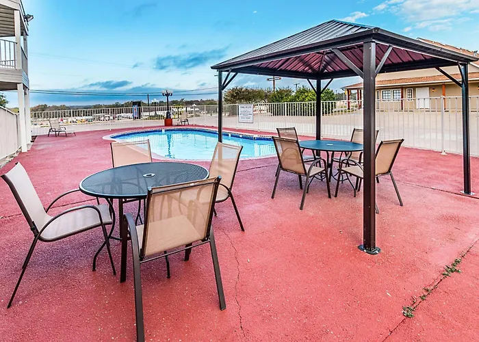 Motel 6-Waxahachie, Tx