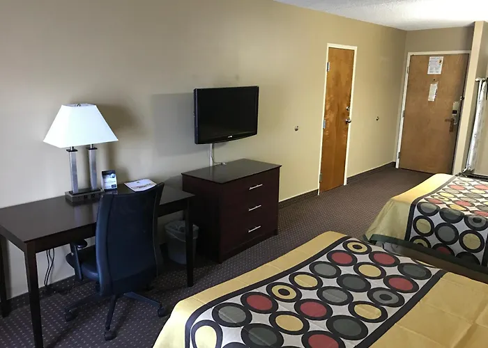Super 8 By Wyndham Miamisburg Dayton S Area Oh