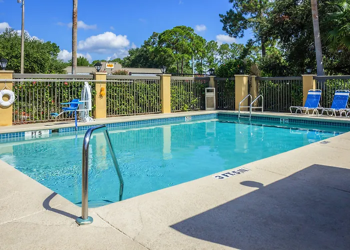 Econo Lodge Palm Coast Central