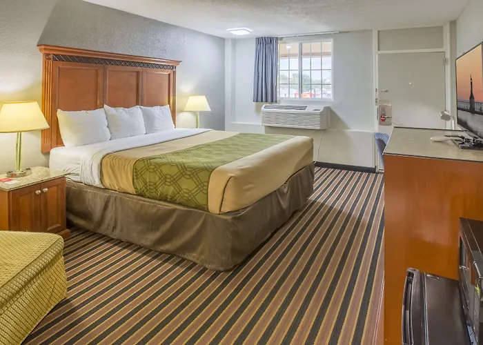 Rodeway Inn St. Joseph