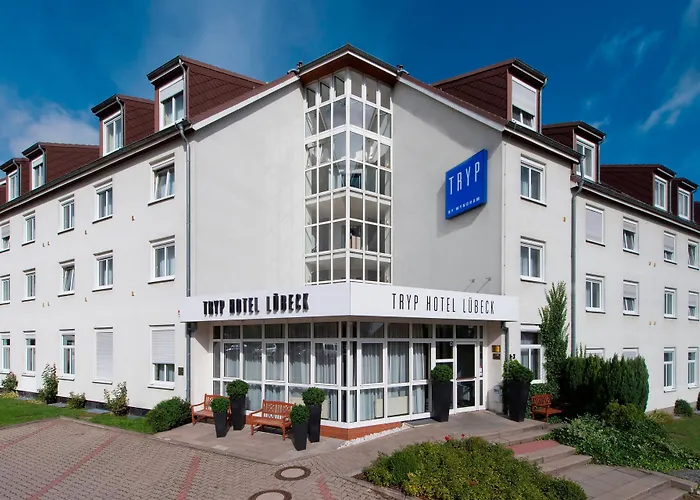 Tryp By Wyndham Luebeck Aquamarin Hotel