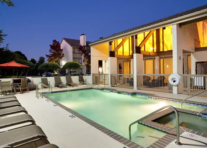 Value Suites Extended Stay - Arlington
