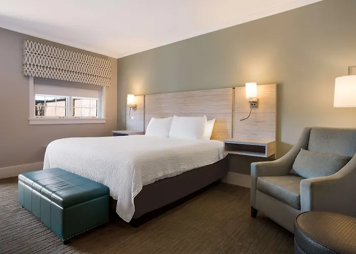 Best Western Sea Island Inn