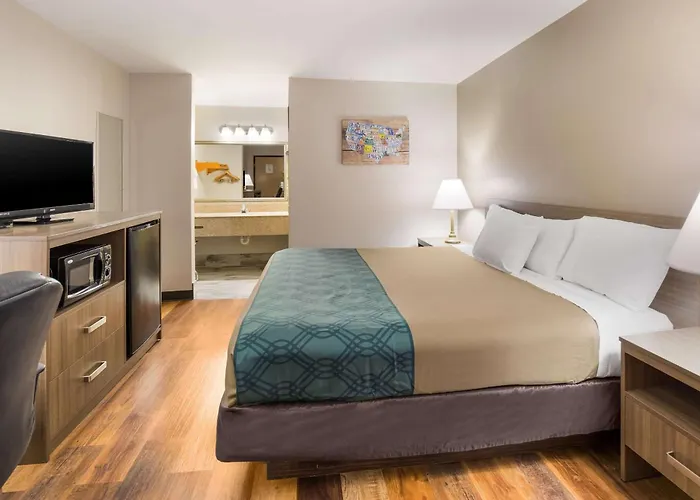 Econo Lodge Hendersonville
