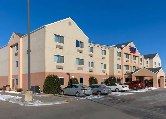 Americinn By Wyndham St Cloud Mn Shopping Area