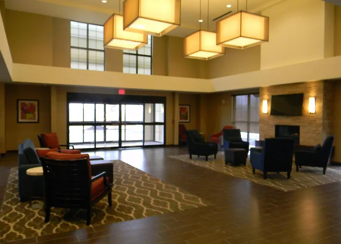 Comfort Suites-Youngstown North