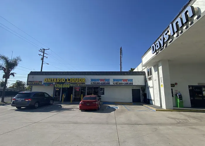 Days Inn By Wyndham Ontario Airport