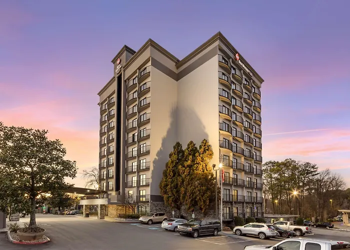 Best Western Plus Atlanta Airport East Forest Park