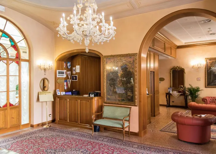 Phi Hotel Dei Medaglioni