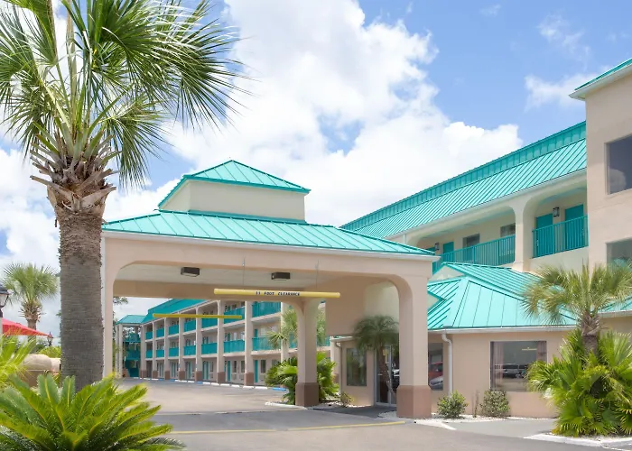 Days Inn By Wyndham Gulfport
