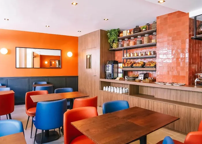 Timhotel Le Louvre Paris