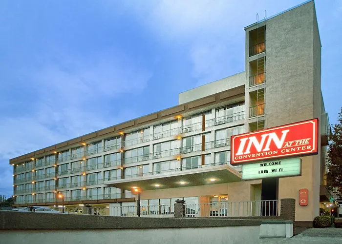 Inn At The Convention Center