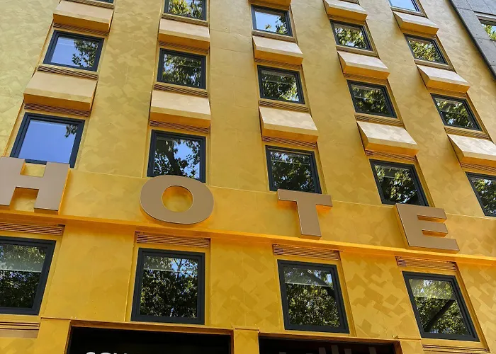 NunoHotel Colonia