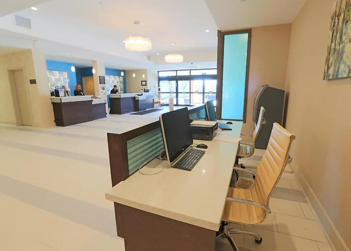 Wyndham Garden Kenosha Harborside