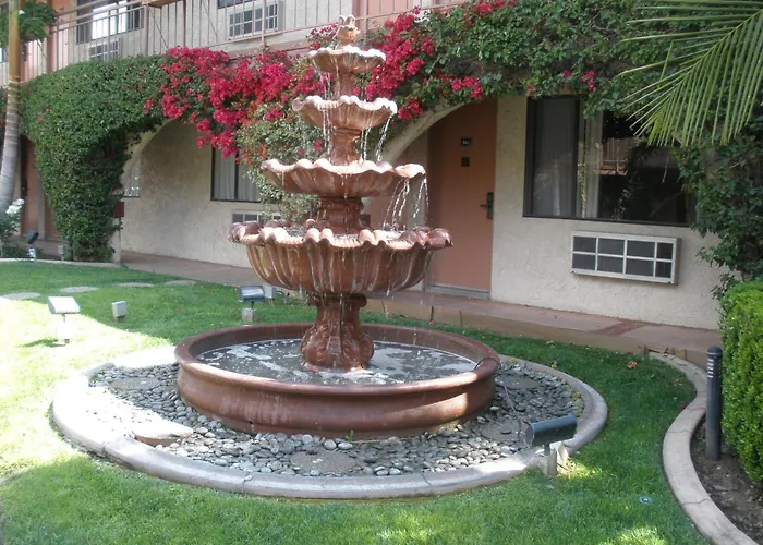 Garden Inn And Suites Glendora