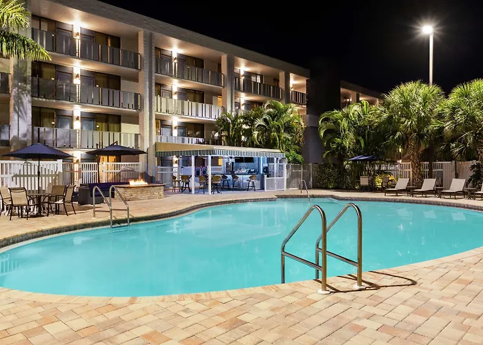 Spark By Hilton Sarasota Siesta Key Gateway Point O'Rocks