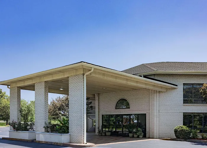 Days Inn By Wyndham Spartanburg Waccamaw Southern Shops