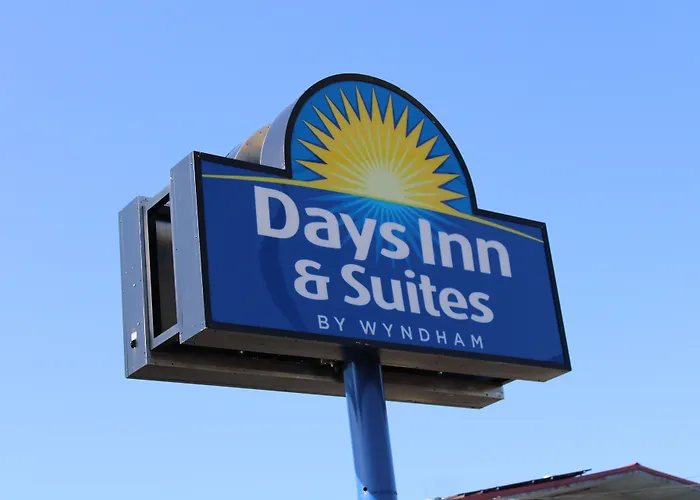 Days Inn & Suites By Wyndham Springfield On I-44