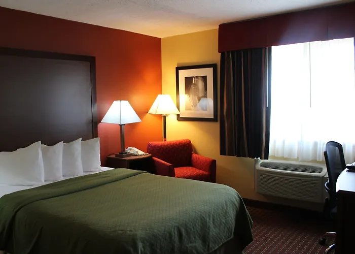 Quality Inn & Suites Lincoln South