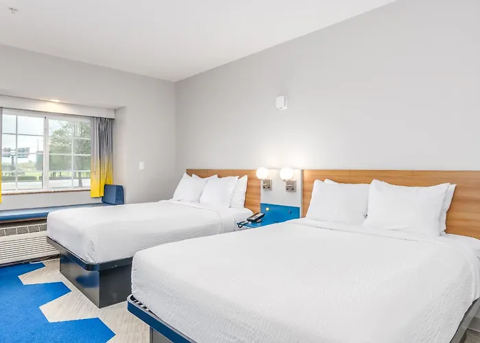 Microtel Inn & Suites By Wyndham Montgomery
