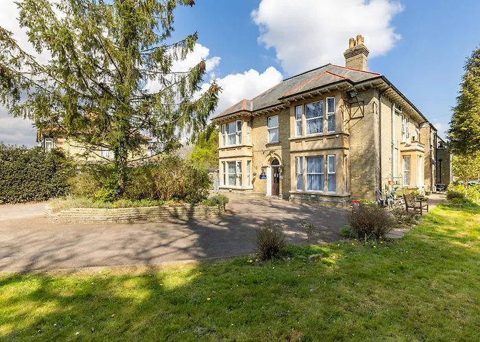 Shelford Lodge