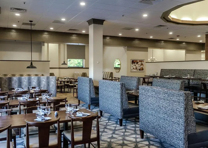 Doubletree By Hilton Nashua