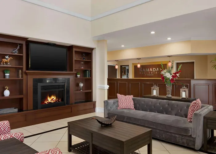 Ramada By Wyndham Elizabethtown