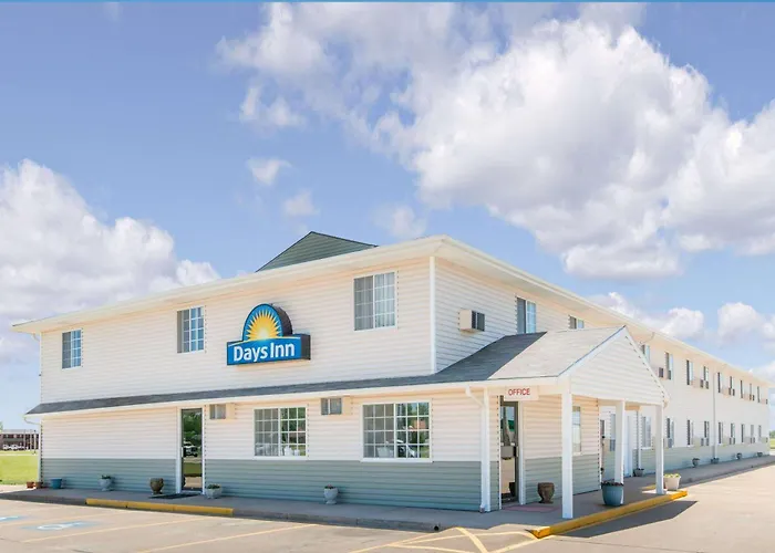Days Inn By Wyndham Great Bend