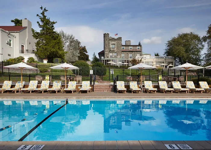Tarrytown House Estate Hotel