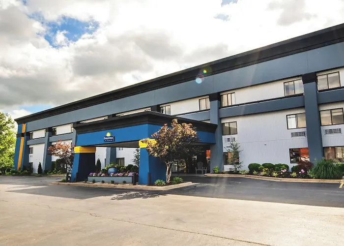 Days Inn By Wyndham Fort Smith