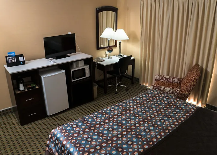 Barstow Hotels