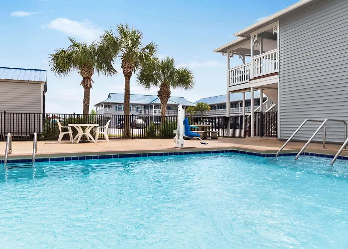 Super 8 By Wyndham Foley Motel
