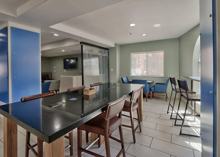 Holiday Inn Express Santa Rosa By Ihg