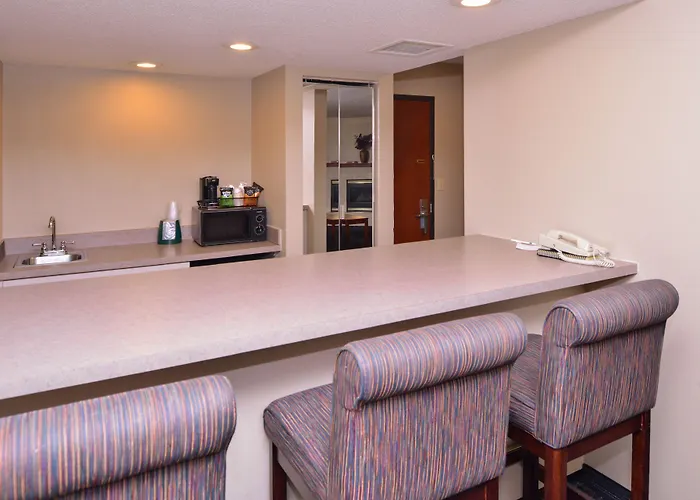 Baymont By Wyndham Sioux Falls North,I-29,Russell St, Airport
