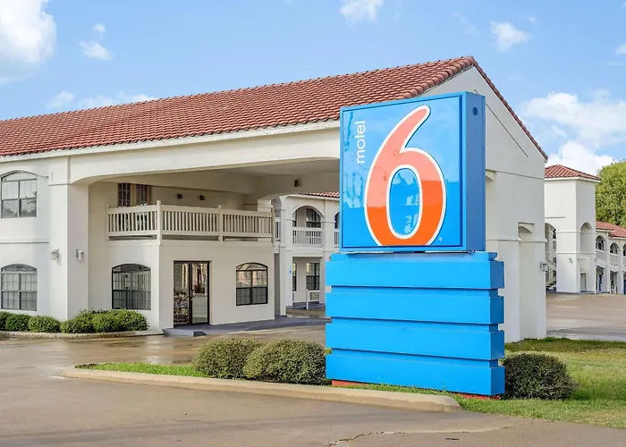 Motel 6-Canton, Tx