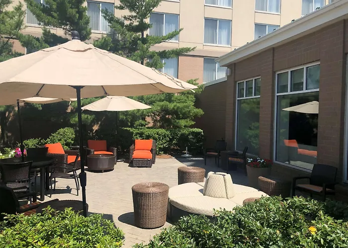 Hilton Garden Inn Addison