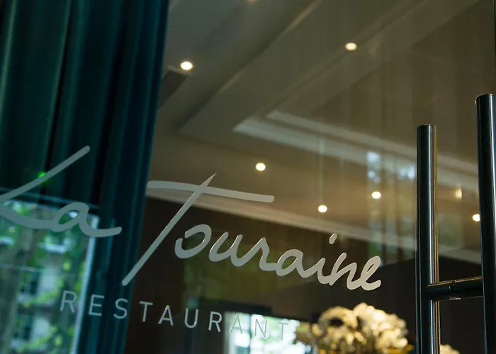 Hôtel&SPA Oceania L'Univers Tours
