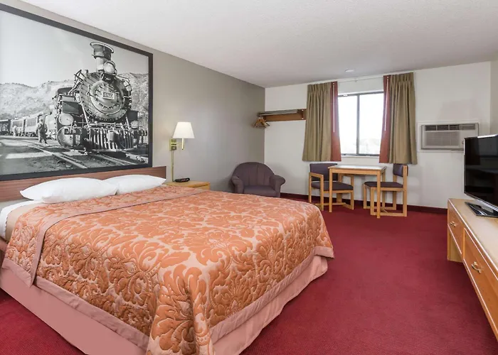 Super 8 By Wyndham Grand Junction Colorado Hotel
