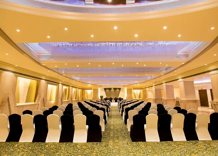 Hotel The Suryaa Nueva Delhi